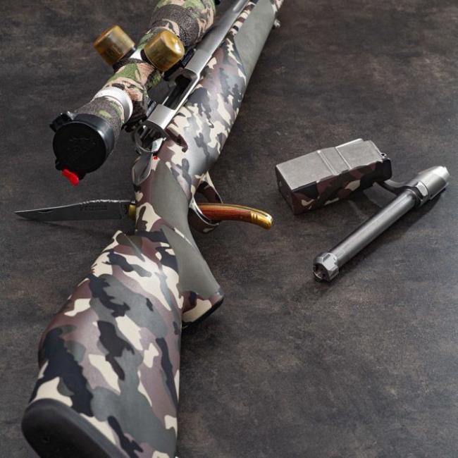 Ensemble Crosse Pontet Chargeur Camouflage Cerakote SAKO 75 (cerakote shop.fr ©)